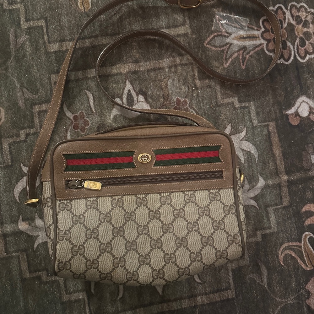 Gucci Ophidia GG Supreme Canvas Crossbody Bag | Authentic